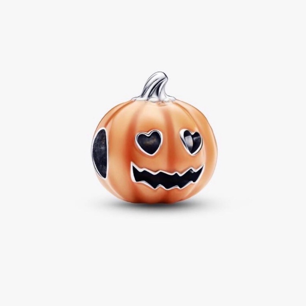 Pandora Glow-in-the-dark Spooky Pumpkin Charm